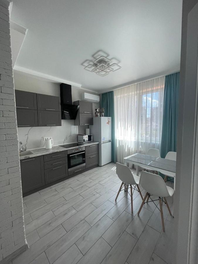 Nika Apartment Odessa Eksteriør billede
